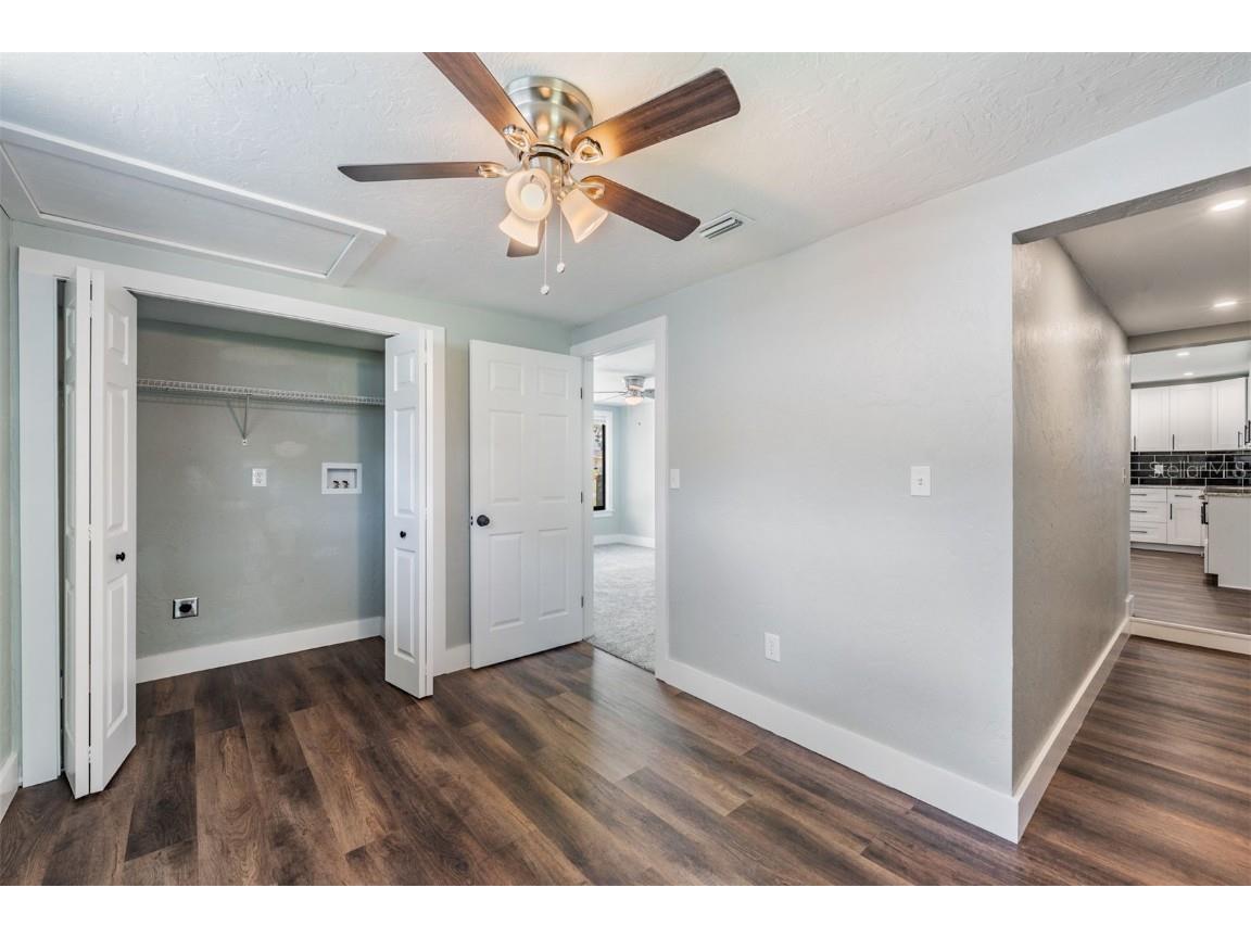 6525 15th Street N Saint Petersburg FL 33702 TB8412266 image22