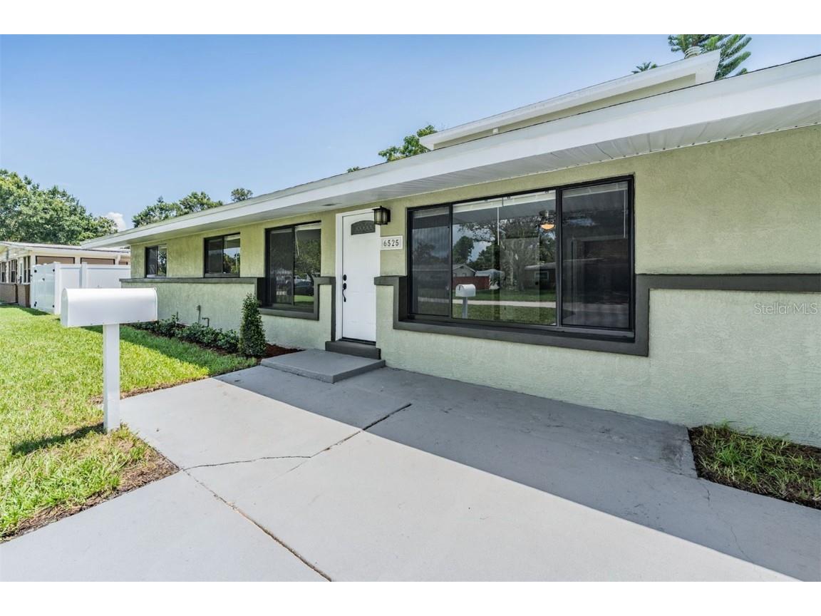 6525 15th Street N Saint Petersburg FL 33702 TB8412266 image35
