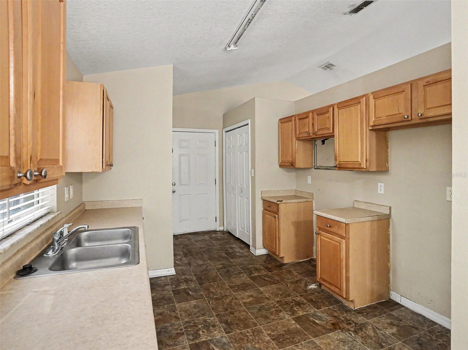 6525 Aladdin Drive Orlando FL 32818 O6403940 image5