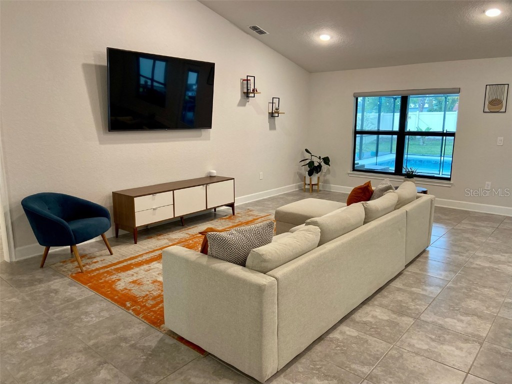 6525 Alamanda Hills Circle Lakeland FL 33813 L4958290 image5