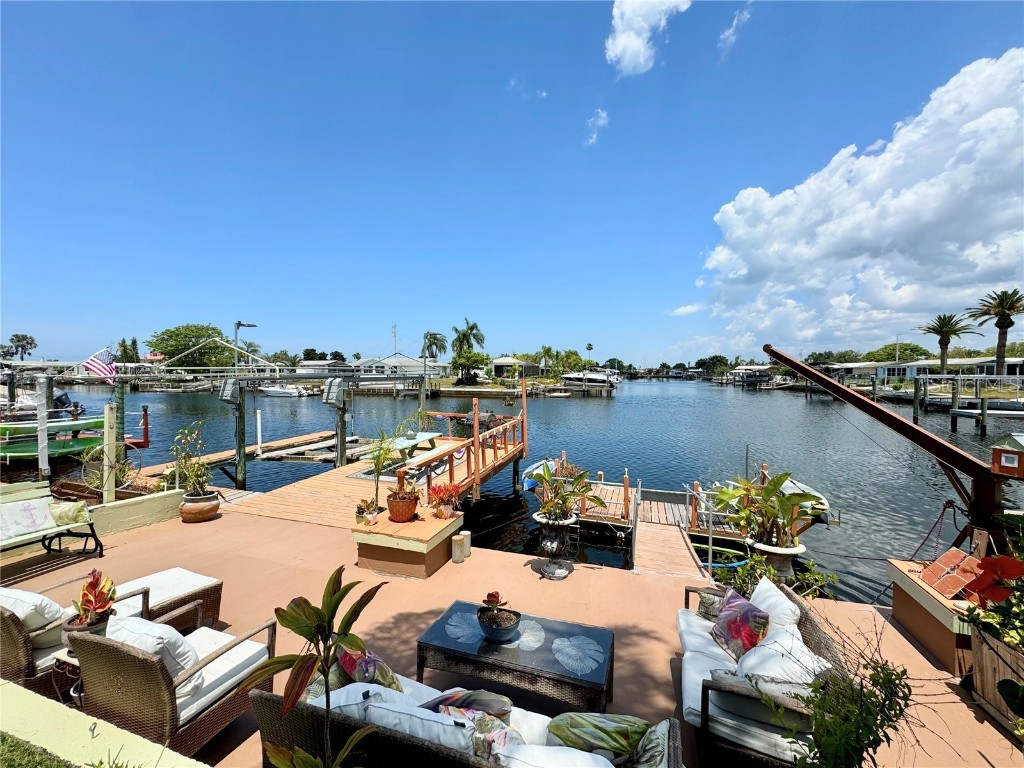 6525 Leeside Isle Hudson FL 34667 W7860932 image1