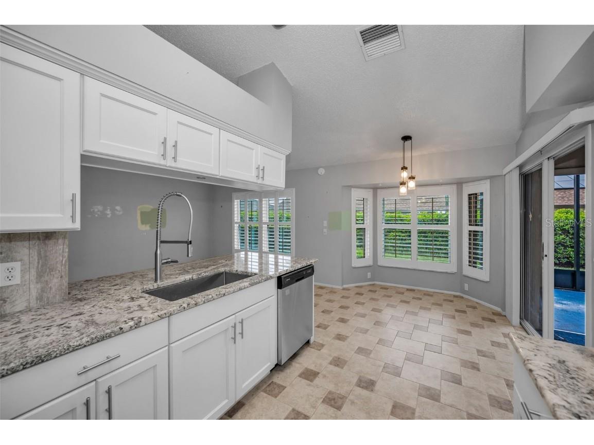 6525 Pine Walk Drive New Port Richey FL 34655 W7881532 image16