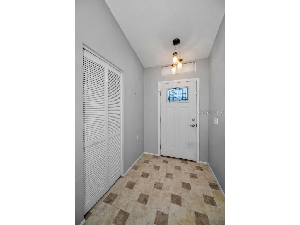 6525 Pine Walk Drive New Port Richey FL 34655 W7881532 image6