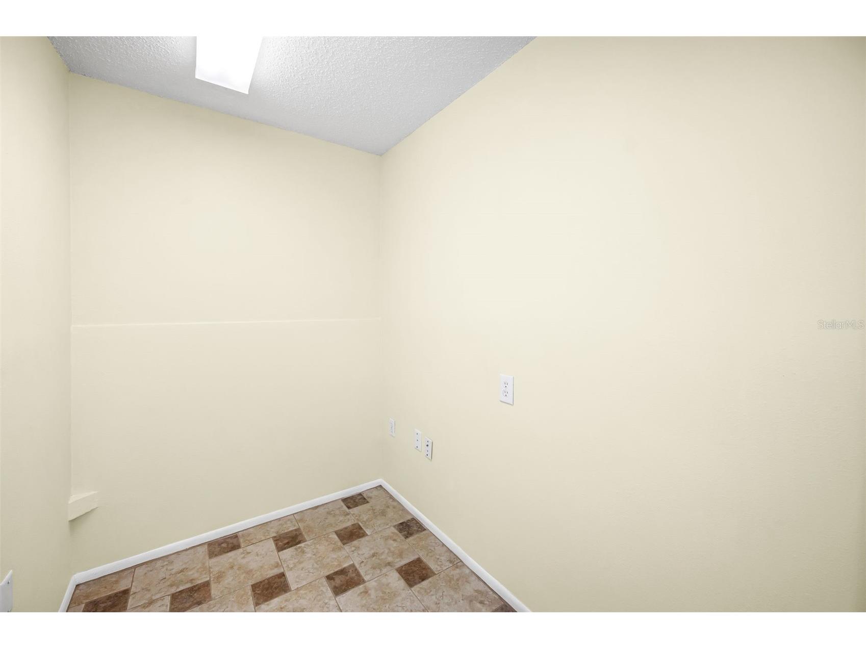 6525 Pine Walk Drive New Port Richey FL 34655 W7881805 image16