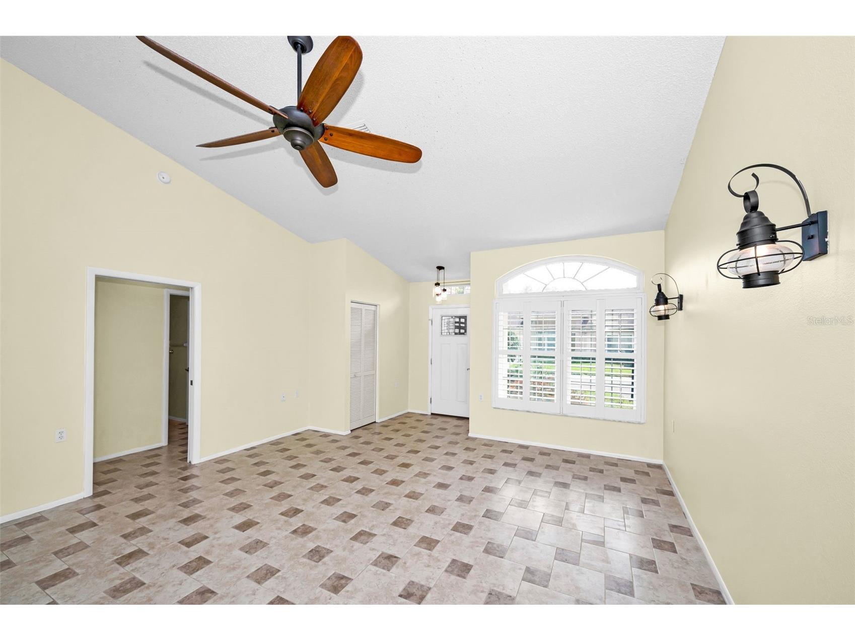6525 Pine Walk Drive New Port Richey FL 34655 W7881805 image4