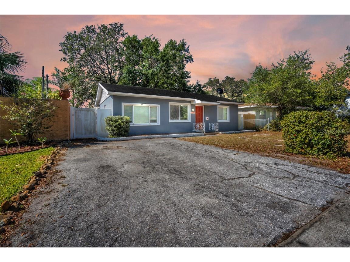 6526 1st Avenue S Saint Petersburg FL 33707 U8198506 image1