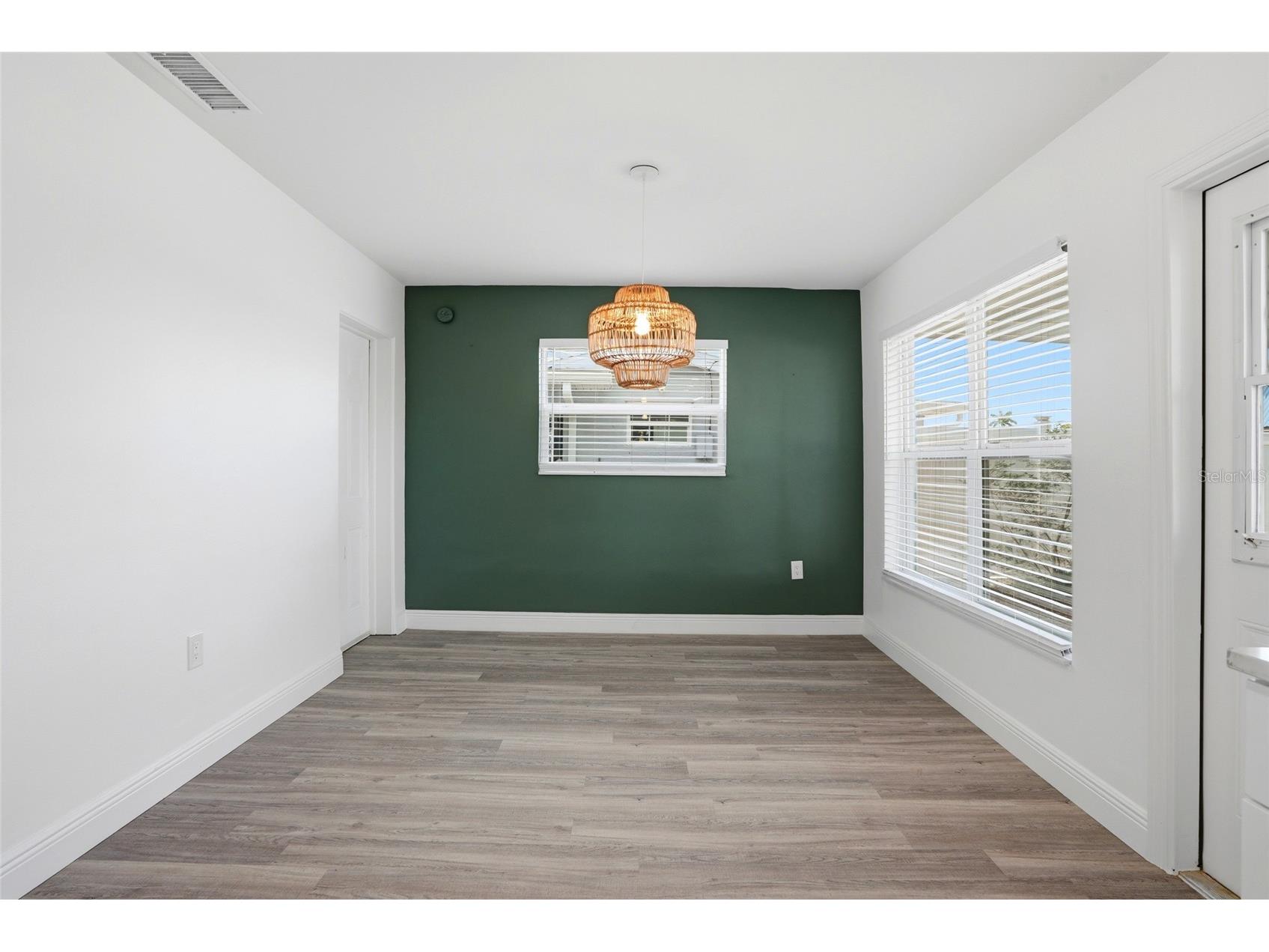 6526 43rd Avenue N Kenneth City FL 33709 TB8496816 image10