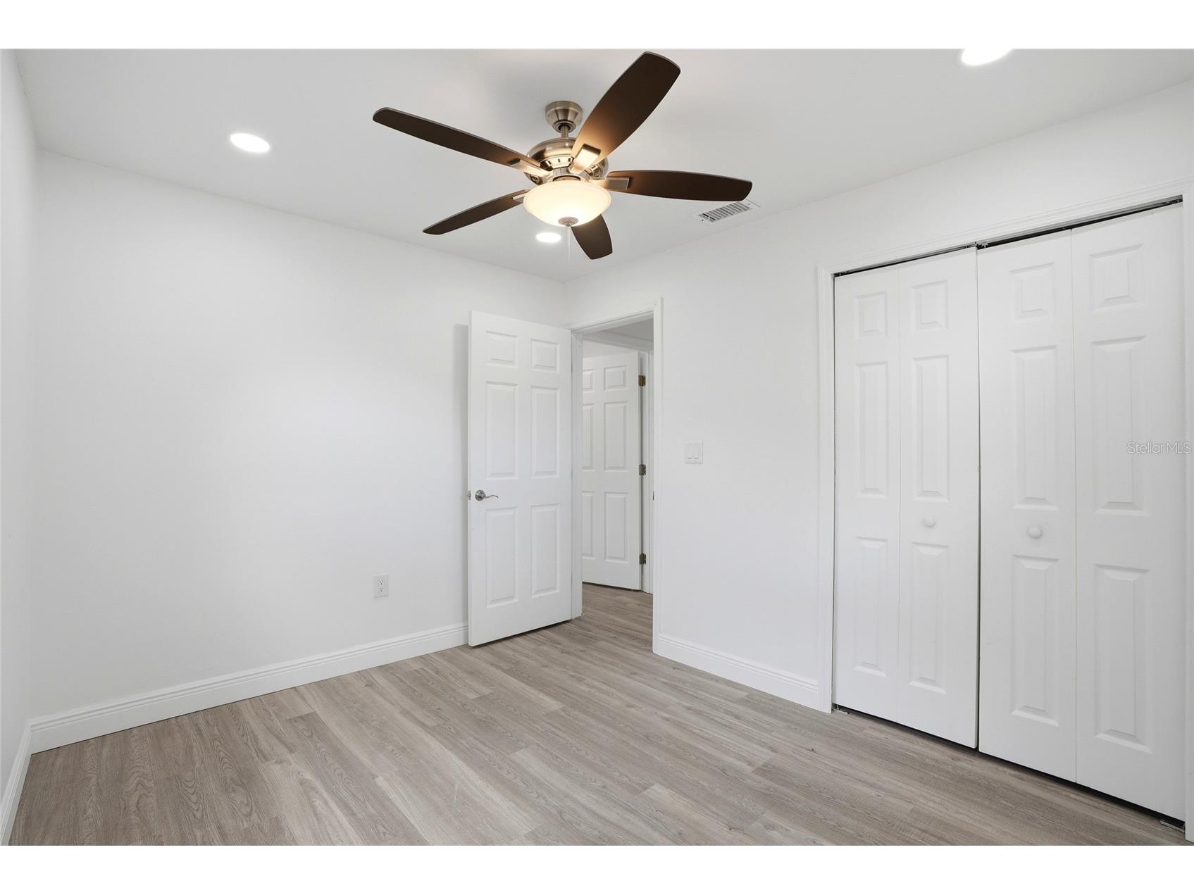 6526 43rd Avenue N Kenneth City FL 33709 TB8496816 image16