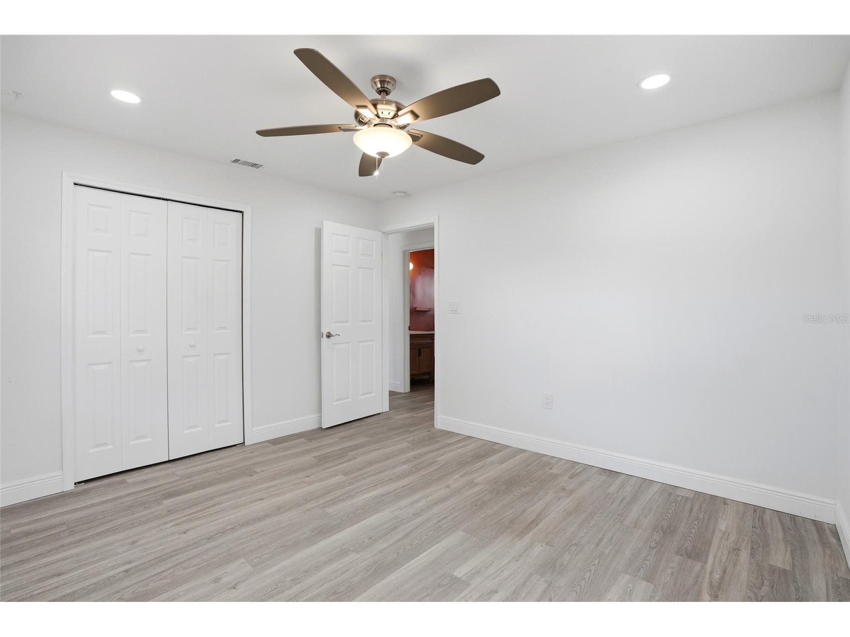 6526 43rd Avenue N Kenneth City FL 33709 TB8496816 image20
