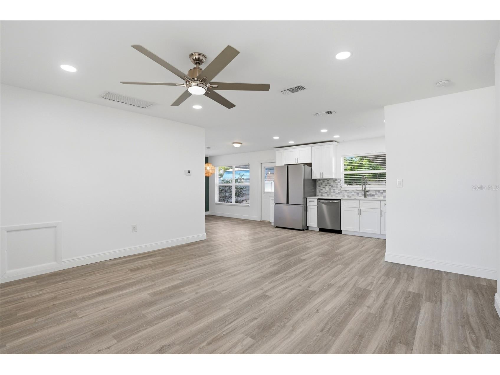 6526 43rd Avenue N Kenneth City FL 33709 TB8496816 image4