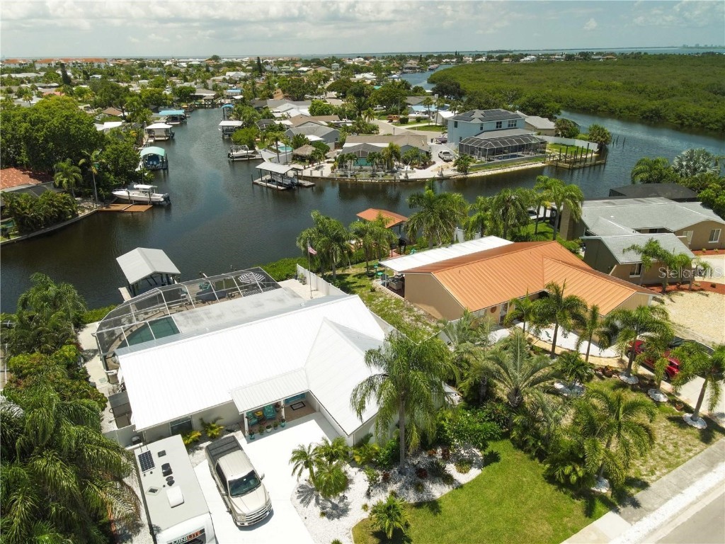 6526 Bimini Court Apollo Beach FL 33572 T3431476 image1