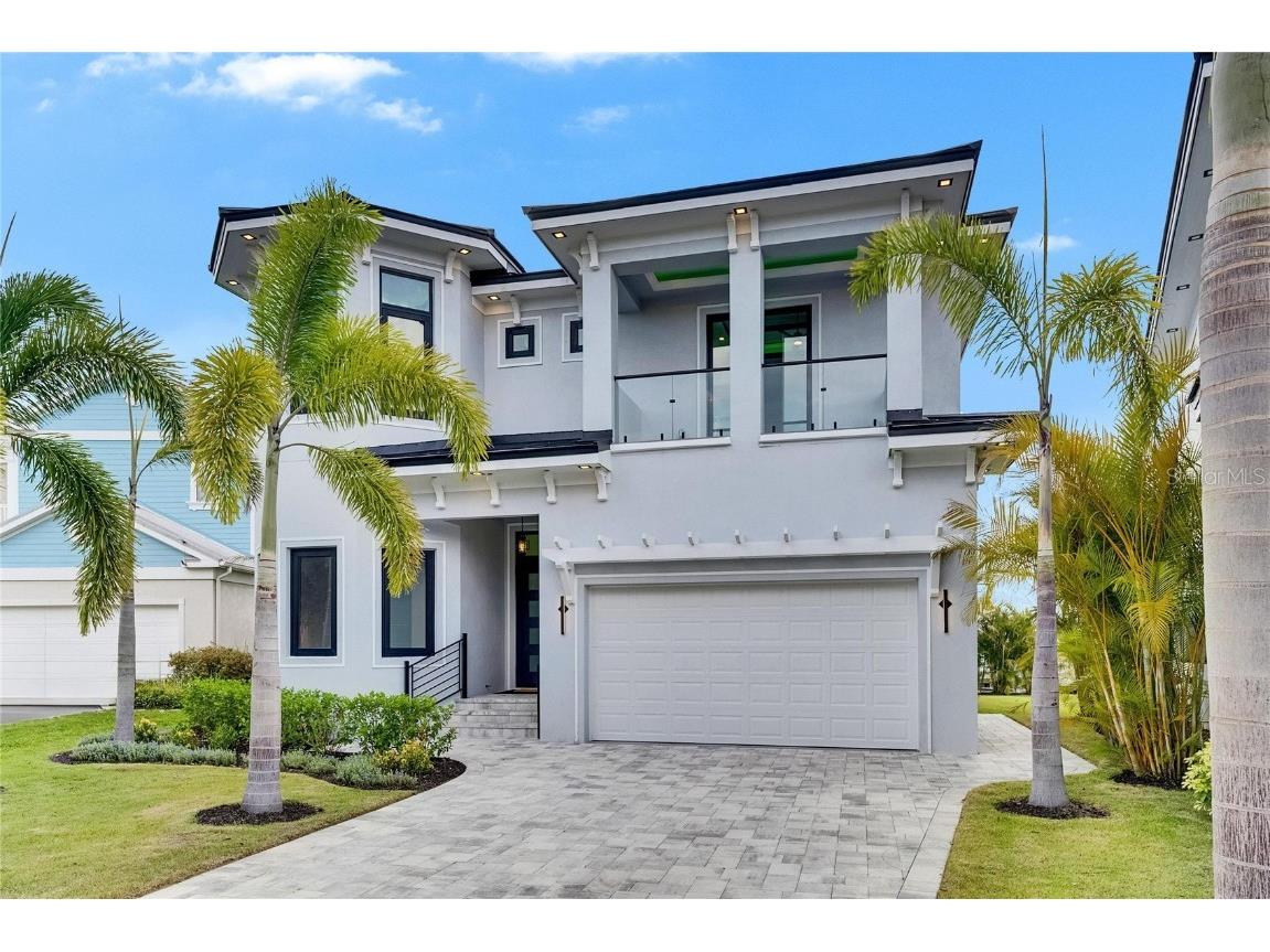 6526 Simone Shores Circle Apollo Beach FL 33572 - ST CRUEX CANAL TB8391409 image1