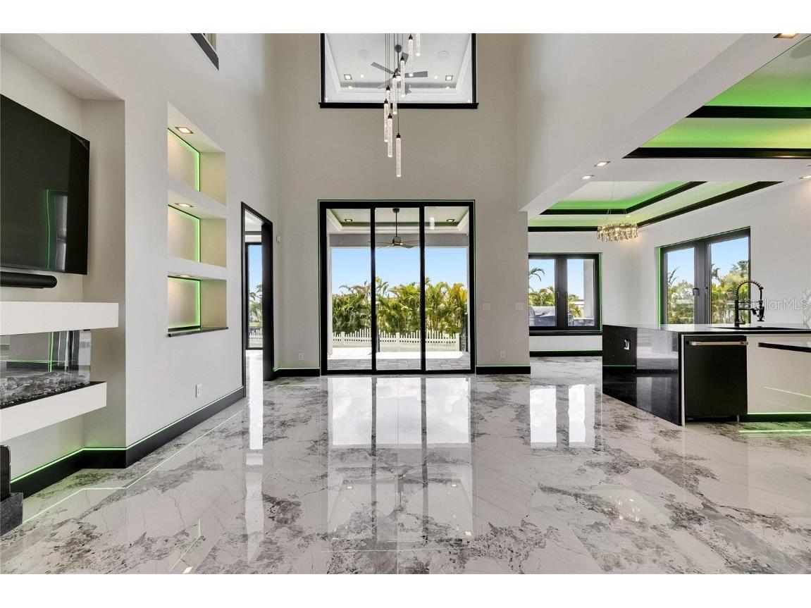 6526 Simone Shores Circle Apollo Beach FL 33572 - ST CRUEX CANAL TB8391409 image13