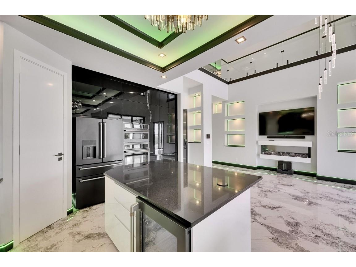 6526 Simone Shores Circle Apollo Beach FL 33572 - ST CRUEX CANAL TB8391409 image24