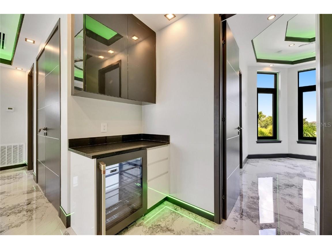 6526 Simone Shores Circle Apollo Beach FL 33572 - ST CRUEX CANAL TB8391409 image37