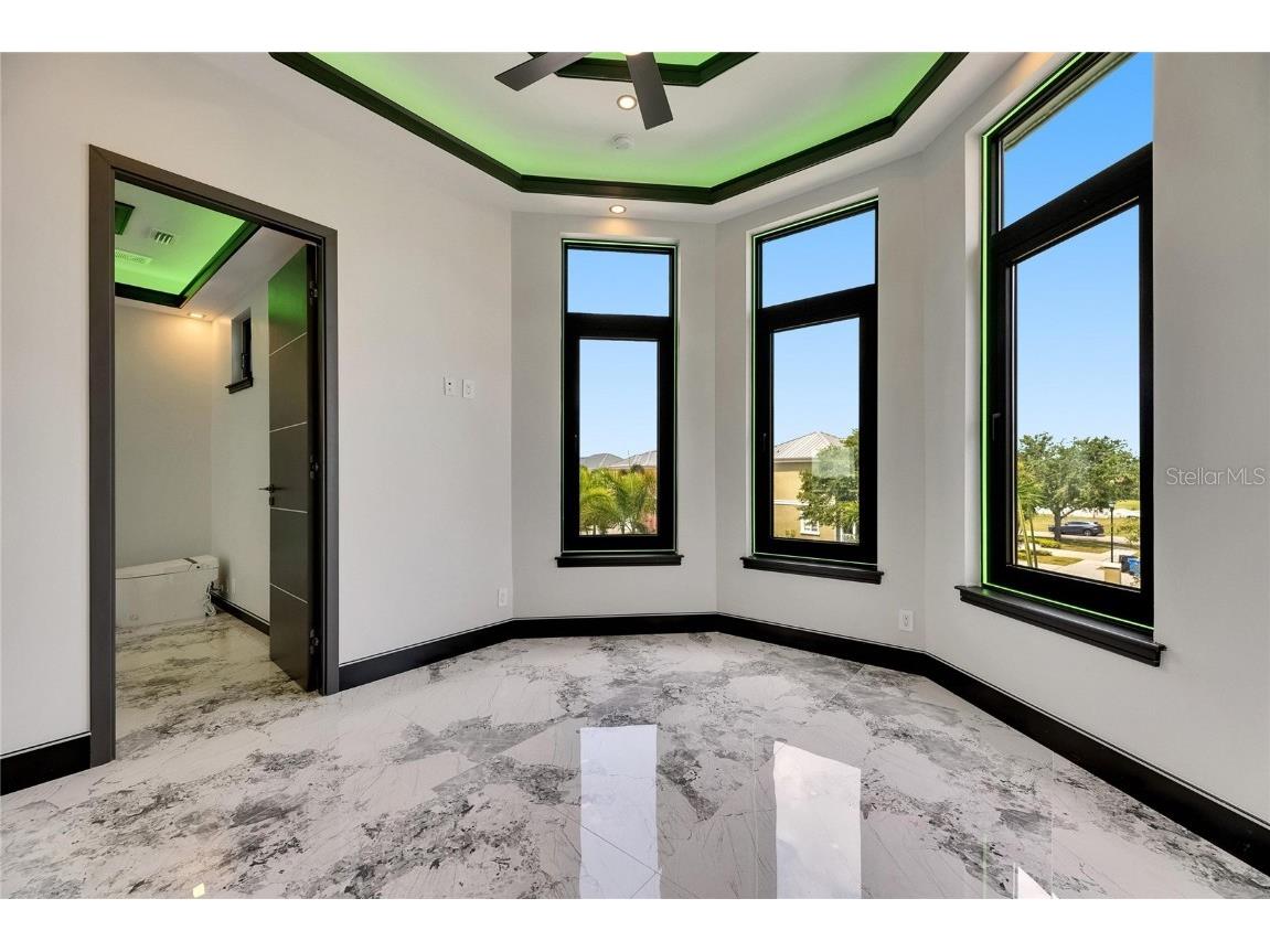 6526 Simone Shores Circle Apollo Beach FL 33572 - ST CRUEX CANAL TB8391409 image39