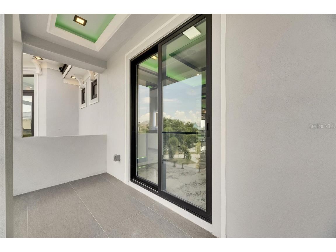 6526 Simone Shores Circle Apollo Beach FL 33572 - ST CRUEX CANAL TB8391409 image47