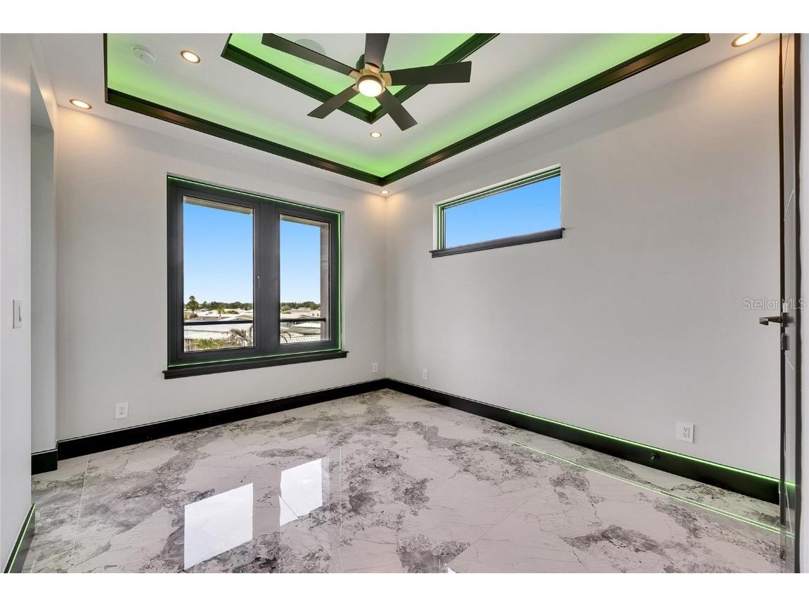 6526 Simone Shores Circle Apollo Beach FL 33572 - ST CRUEX CANAL TB8391409 image52