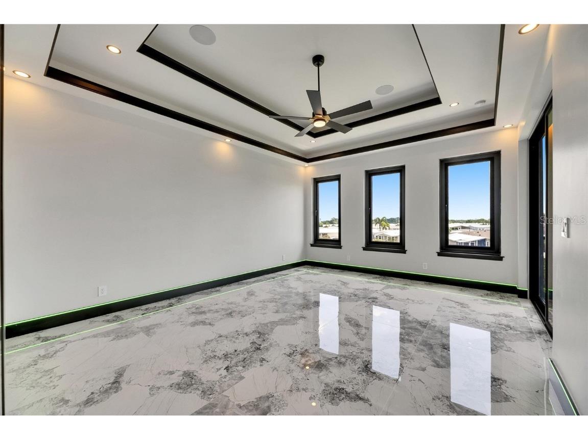 6526 Simone Shores Circle Apollo Beach FL 33572 - ST CRUEX CANAL TB8391409 image55