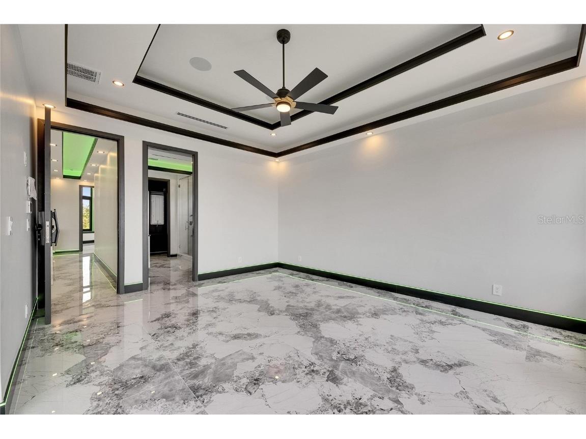 6526 Simone Shores Circle Apollo Beach FL 33572 - ST CRUEX CANAL TB8391409 image59