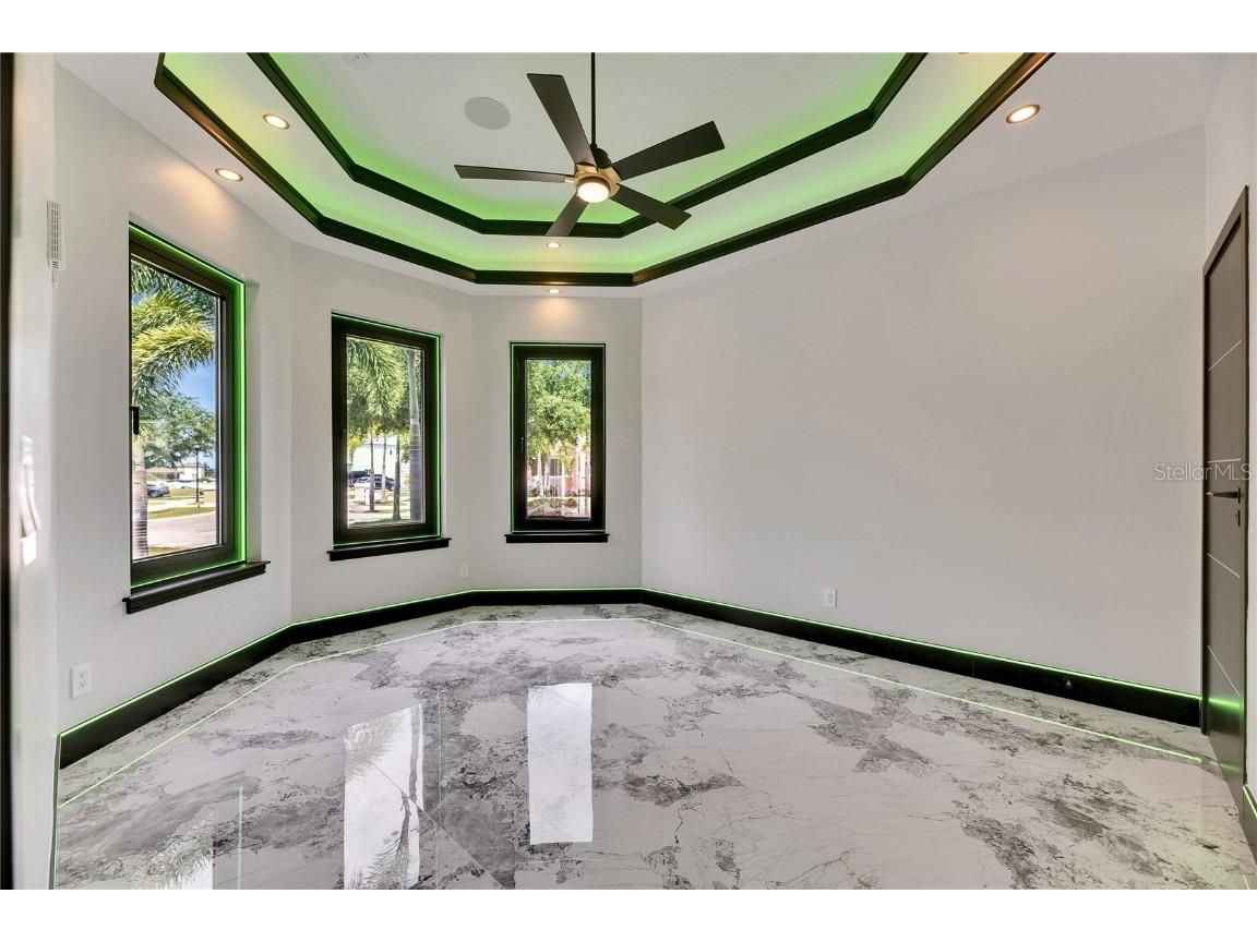 6526 Simone Shores Circle Apollo Beach FL 33572 - ST CRUEX CANAL TB8391409 image6