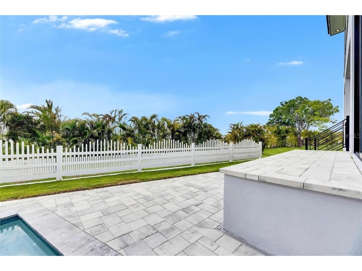 6526 Simone Shores Circle Apollo Beach FL 33572 - ST CRUEX CANAL TB8391409 image79