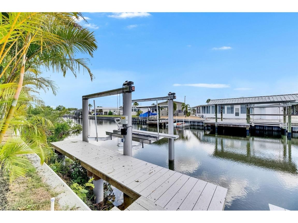 6526 Simone Shores Circle Apollo Beach FL 33572 - ST CRUEX CANAL TB8391409 image82