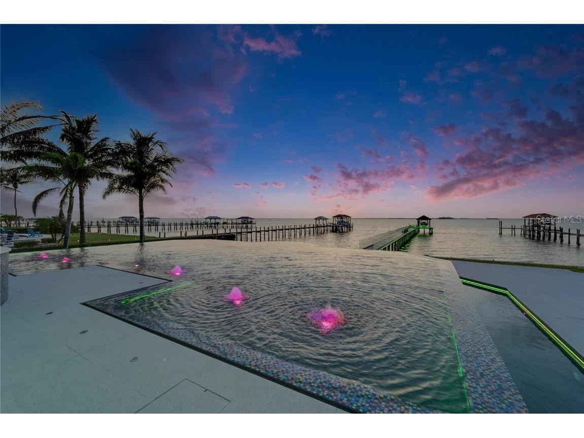 6526 Surfside Boulevard Apollo Beach FL 33572 - TAMPA BAY TB8393333 image82