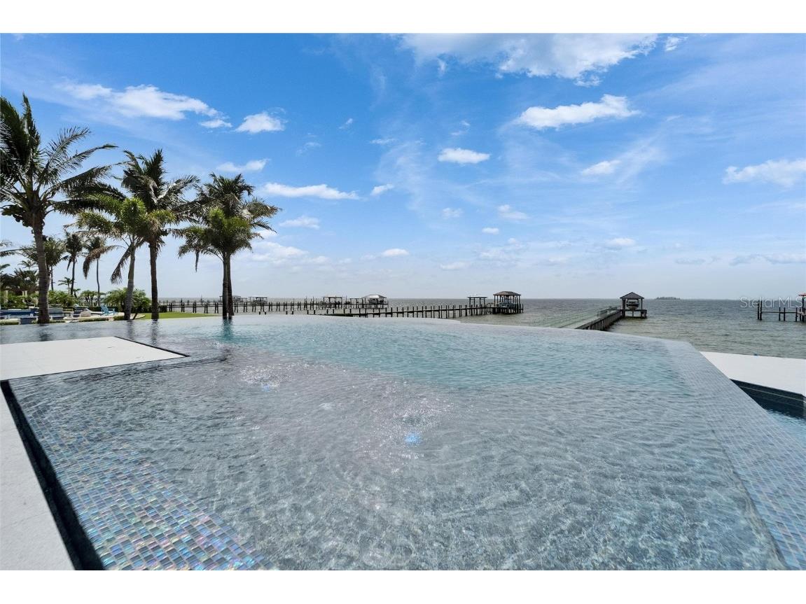 6526 Surfside Boulevard Apollo Beach FL 33572 - TAMPA BAY TB8393333 image83