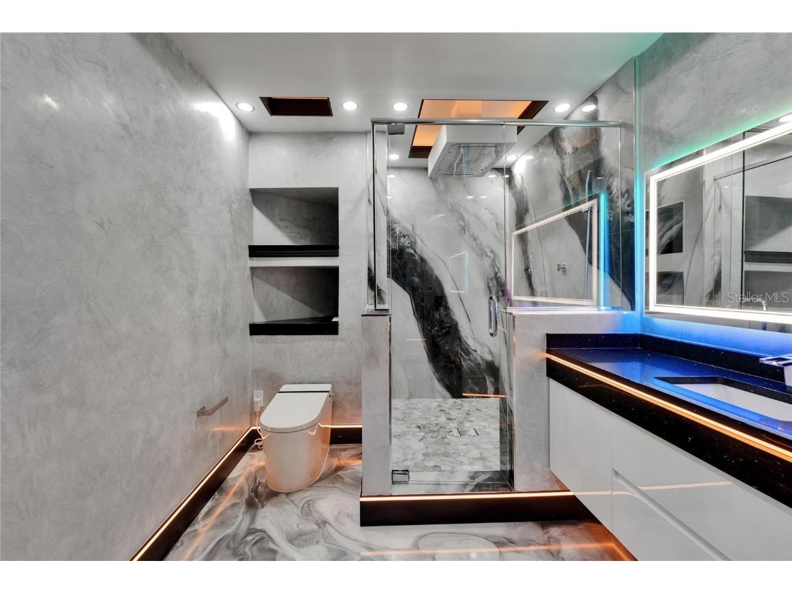 6526 Surfside Boulevard Apollo Beach FL 33572 - TAMPA BAY TB8393333 image96