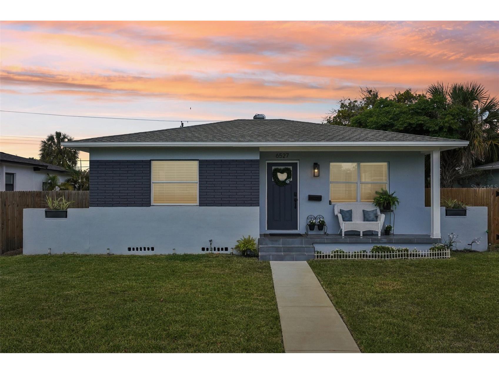6527 3rd Avenue S Saint Petersburg FL 33707 TB8496005 image1