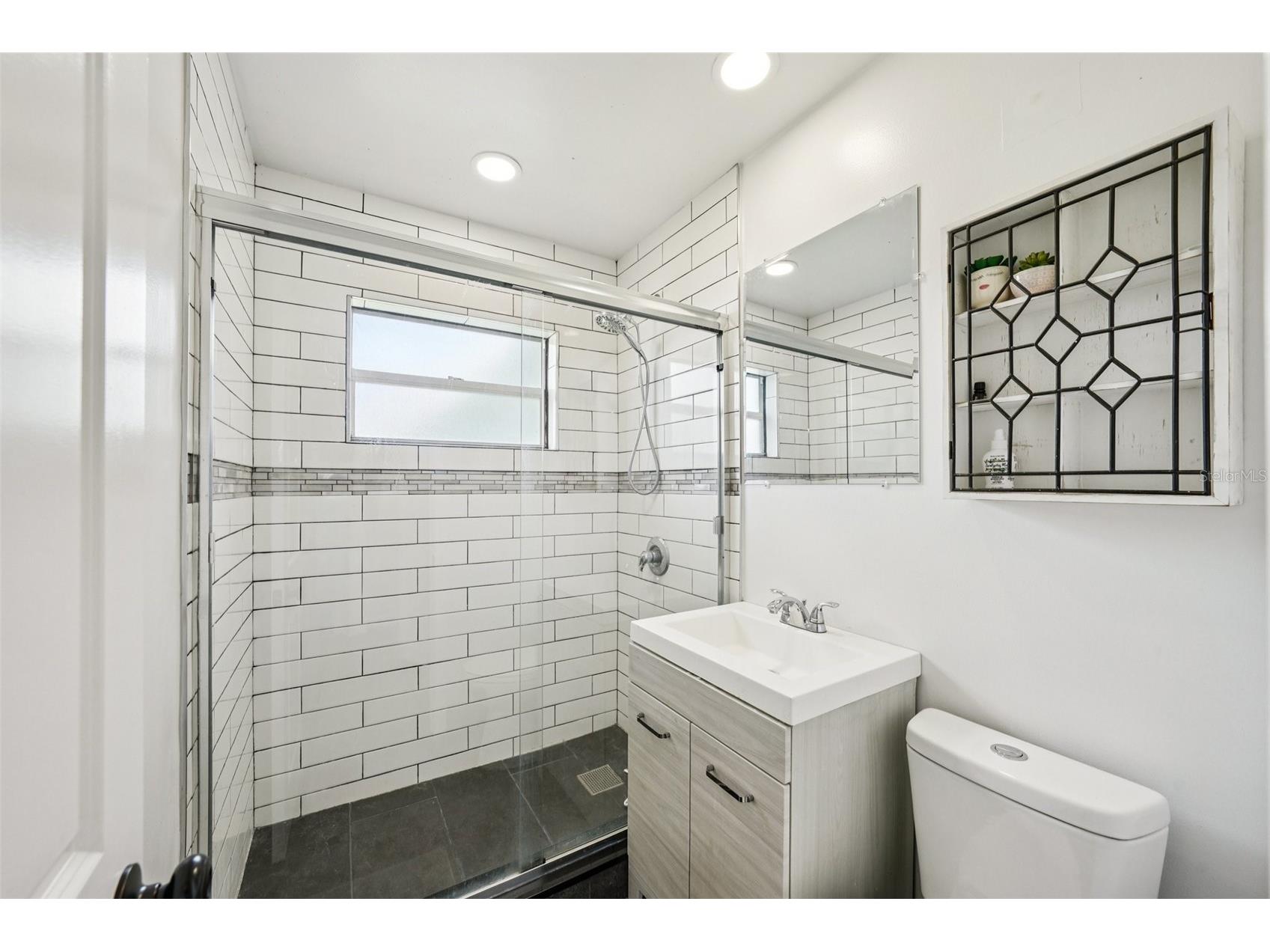 6527 3rd Avenue S Saint Petersburg FL 33707 TB8496005 image14