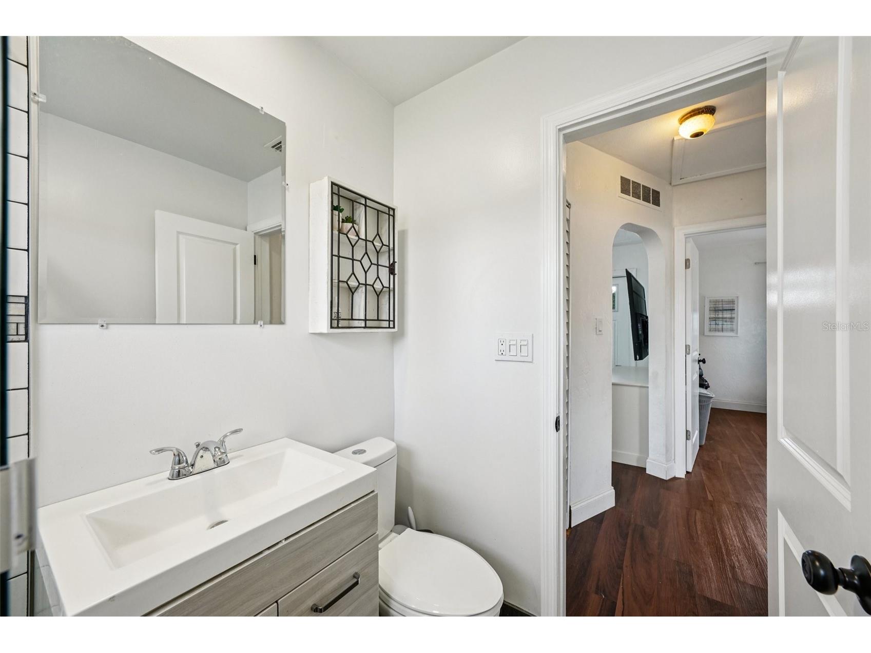 6527 3rd Avenue S Saint Petersburg FL 33707 TB8496005 image15