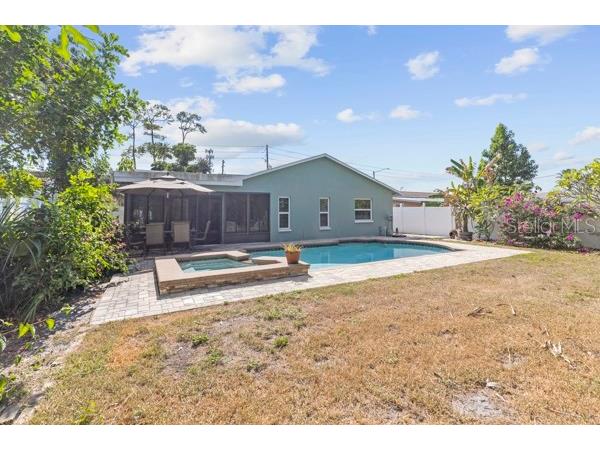 6527 40th Avenue N Saint Petersburg FL 33709 TB8440965 image37