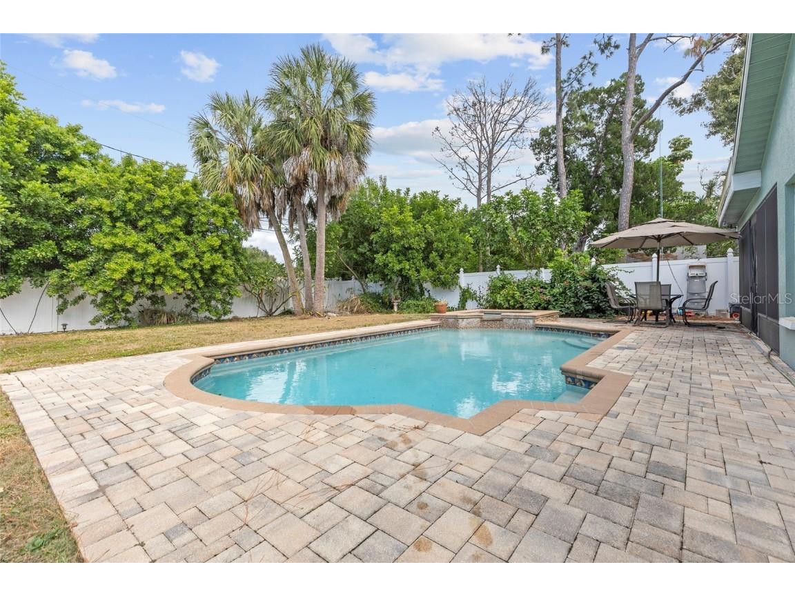 6527 40th Avenue N Saint Petersburg FL 33709 TB8440965 image4