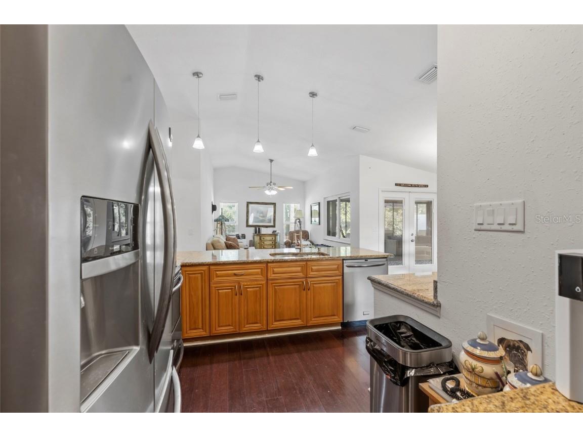 6527 40th Avenue N Saint Petersburg FL 33709 TB8440965 image9