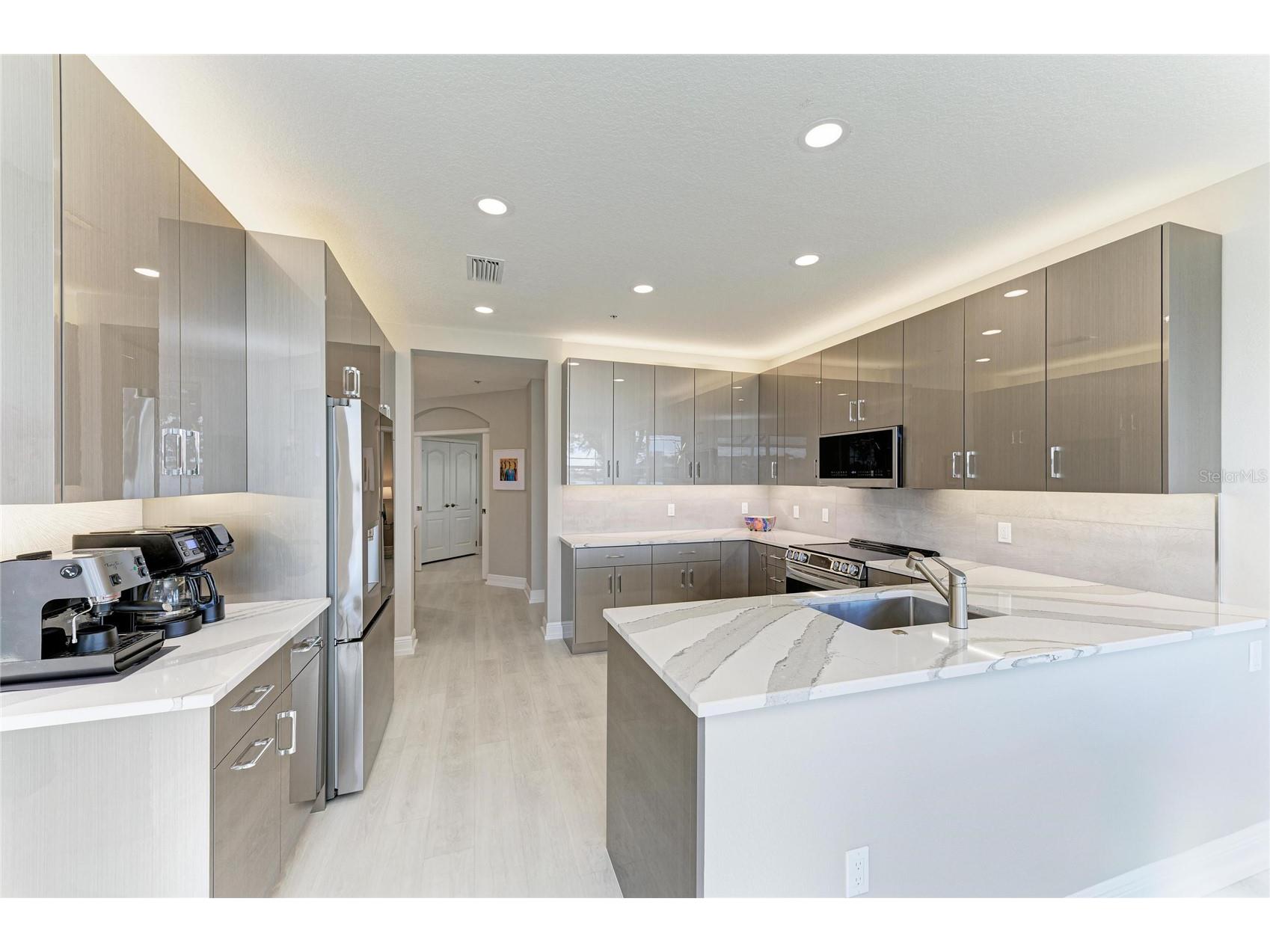 6527 Moorings Point Circle #101 Lakewood Ranch FL 34202 - LAKE UIHLEIN A4678335 image11