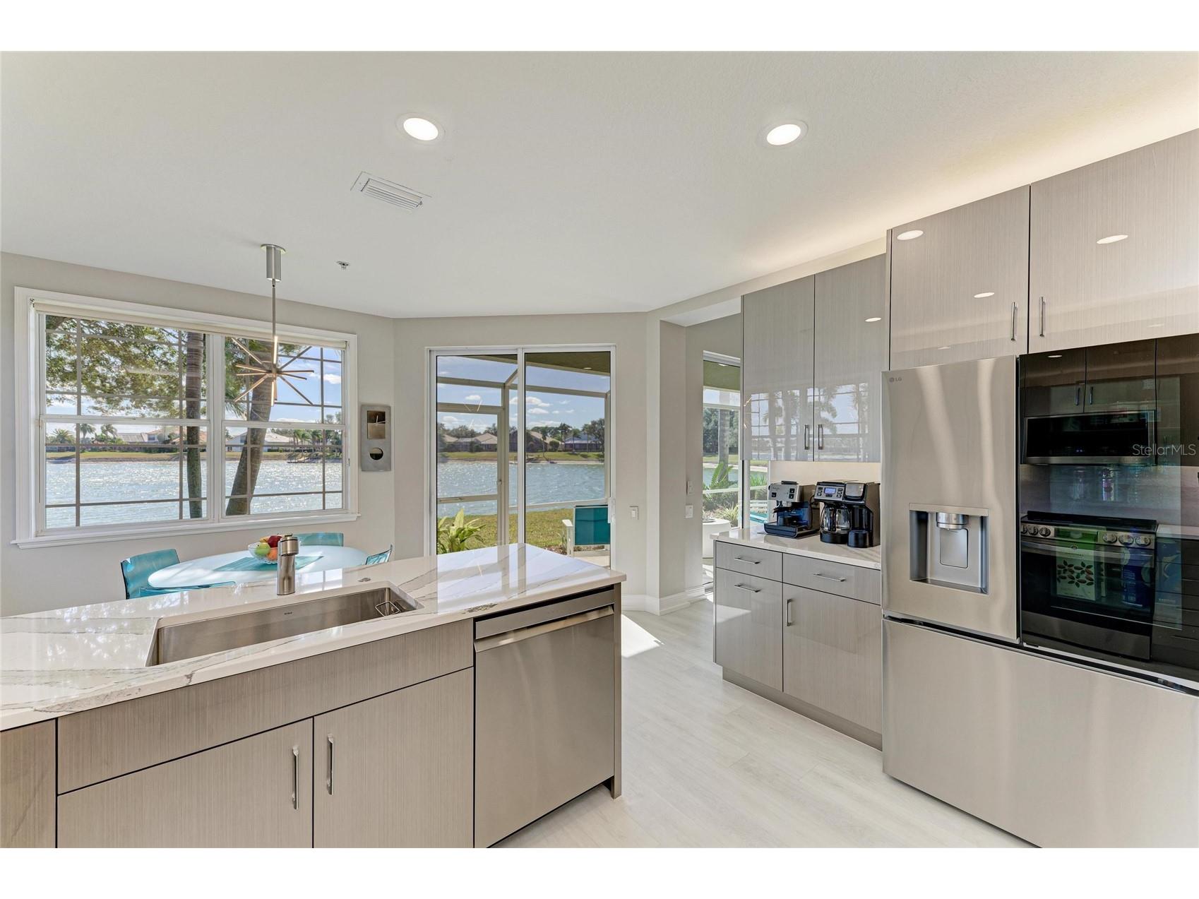 6527 Moorings Point Circle #101 Lakewood Ranch FL 34202 - LAKE UIHLEIN A4678335 image13