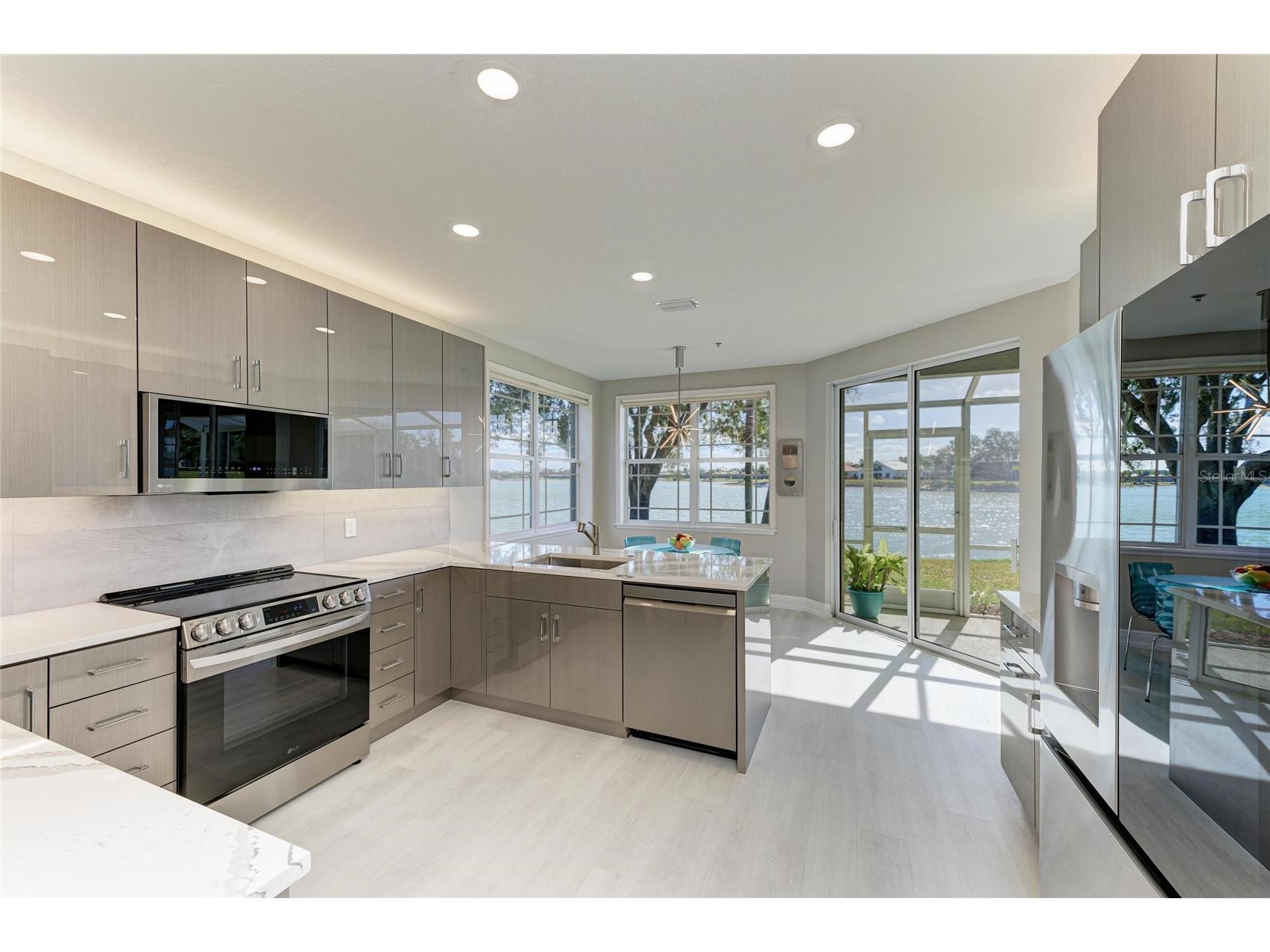 6527 Moorings Point Circle #101 Lakewood Ranch FL 34202 - LAKE UIHLEIN A4678335 image16