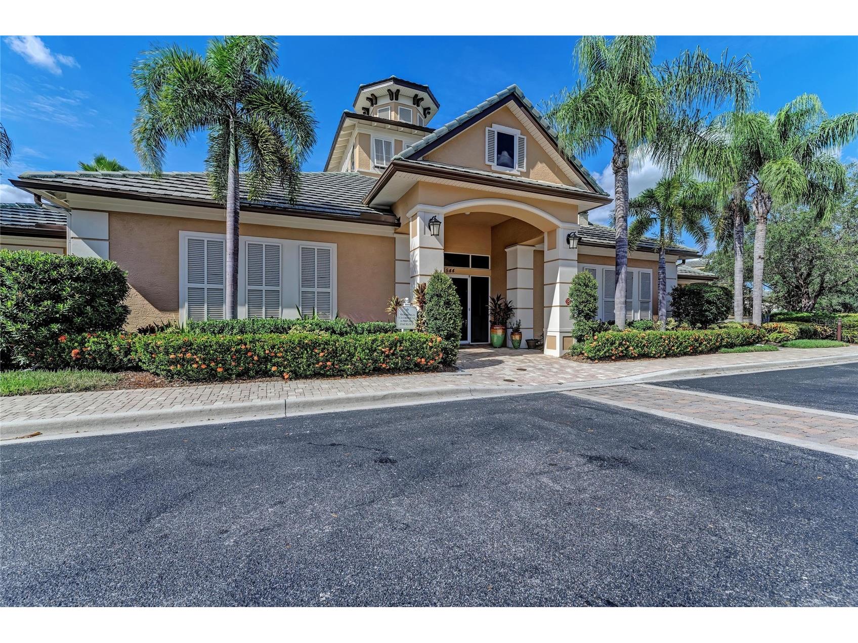 6527 Moorings Point Circle #101 Lakewood Ranch FL 34202 - LAKE UIHLEIN A4678335 image39