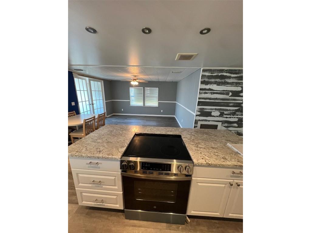 6528 Roosevelt Drive Port Richey FL 34668 O6360253 image15