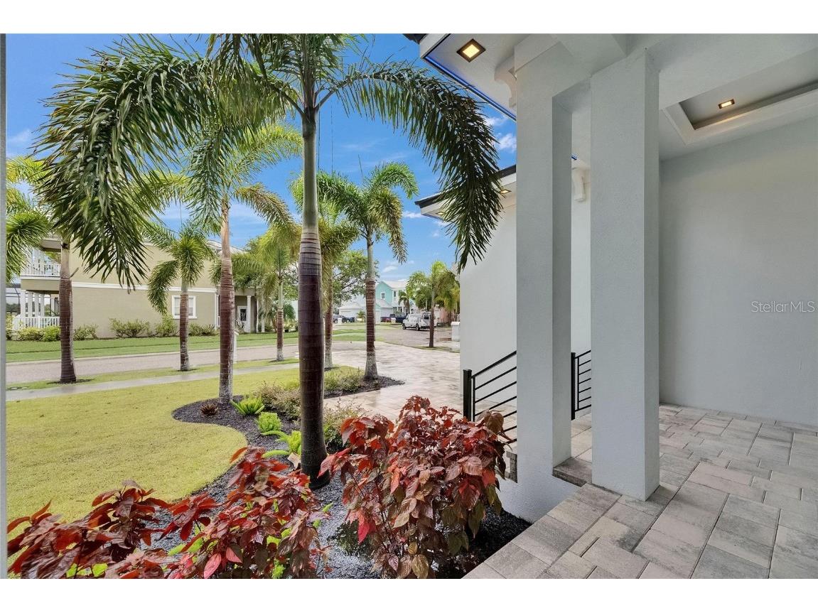 6528 Simone Shores Circle Apollo Beach FL 33572 - ST. CRUEX CANAL TB8392991 image14