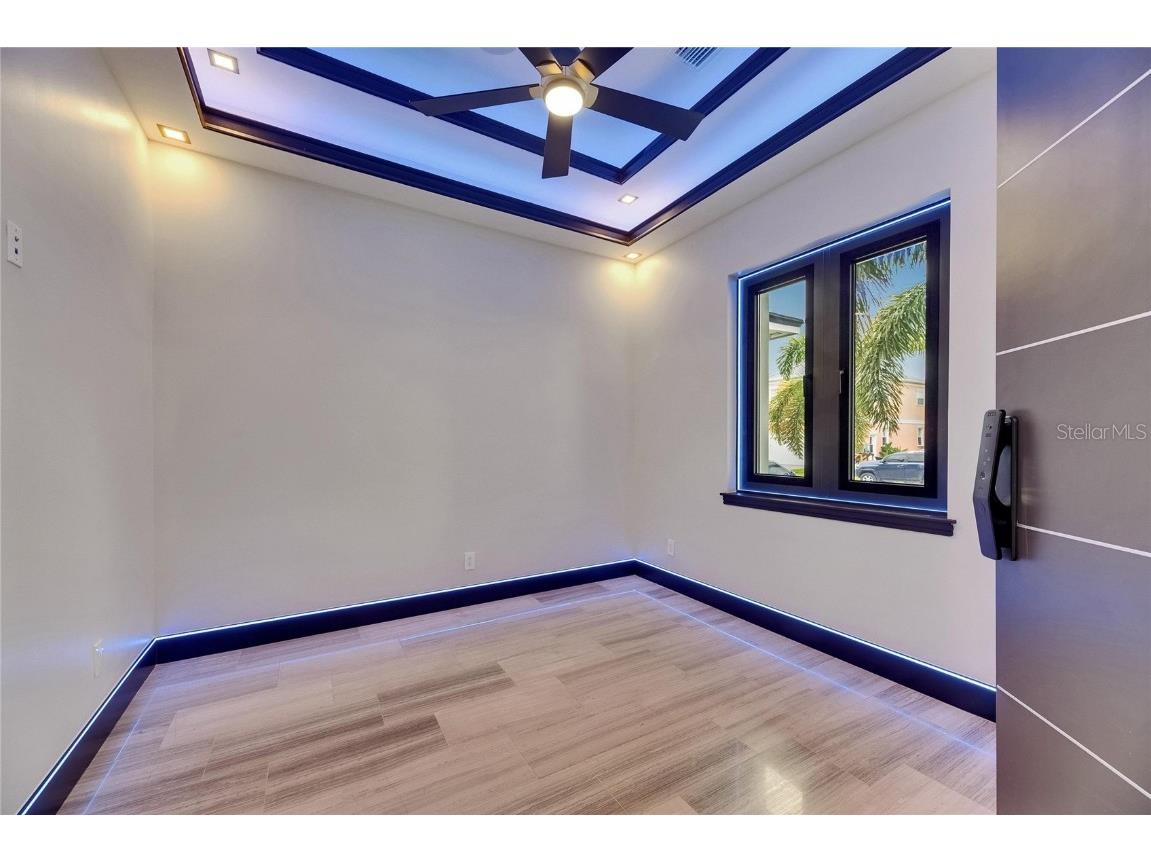 6528 Simone Shores Circle Apollo Beach FL 33572 - ST. CRUEX CANAL TB8392991 image19