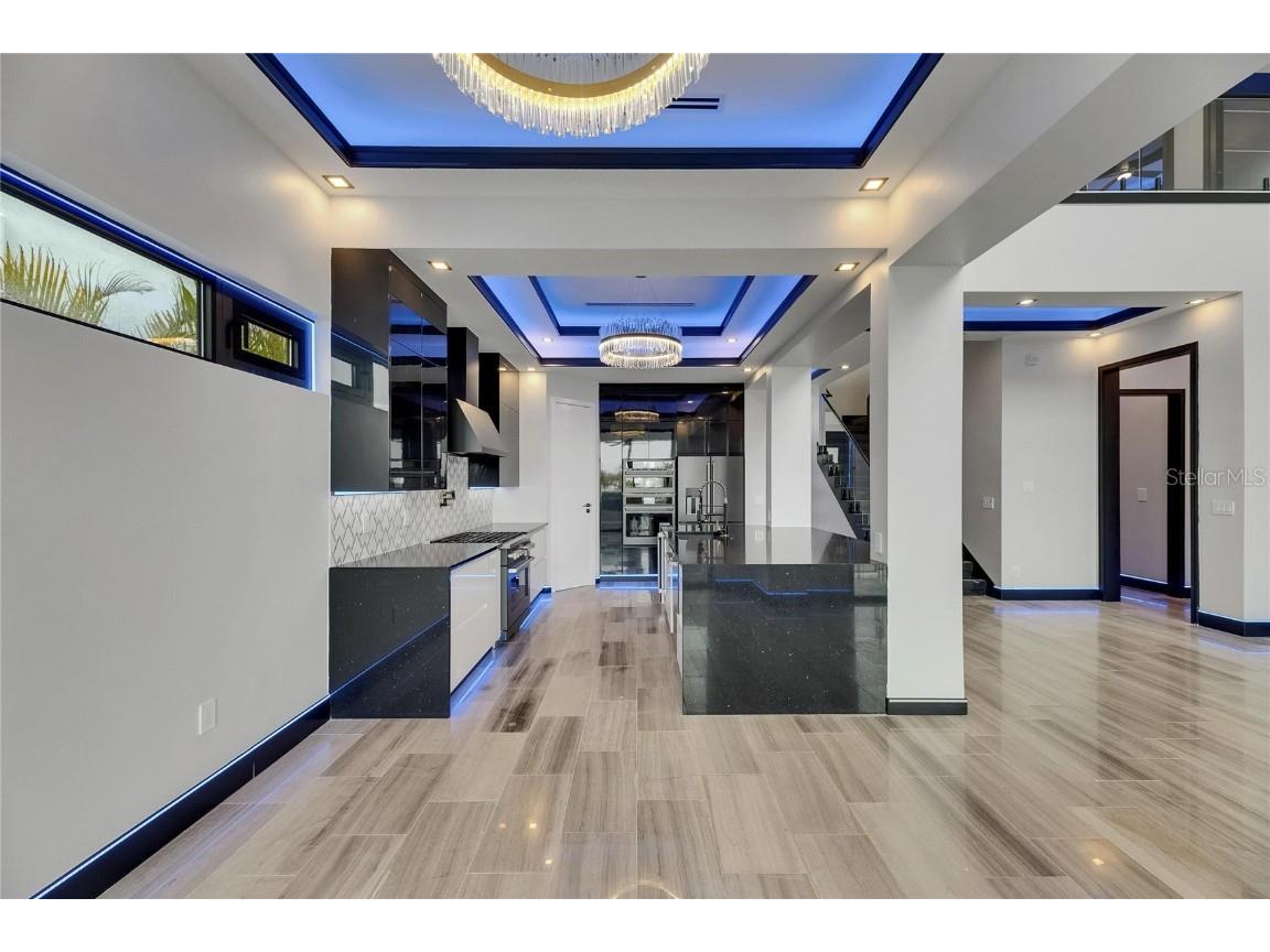 6528 Simone Shores Circle Apollo Beach FL 33572 - ST. CRUEX CANAL TB8392991 image34