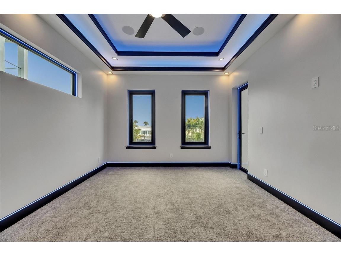 6528 Simone Shores Circle Apollo Beach FL 33572 - ST. CRUEX CANAL TB8392991 image44