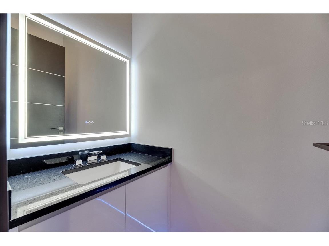 6528 Simone Shores Circle Apollo Beach FL 33572 - ST. CRUEX CANAL TB8392991 image53