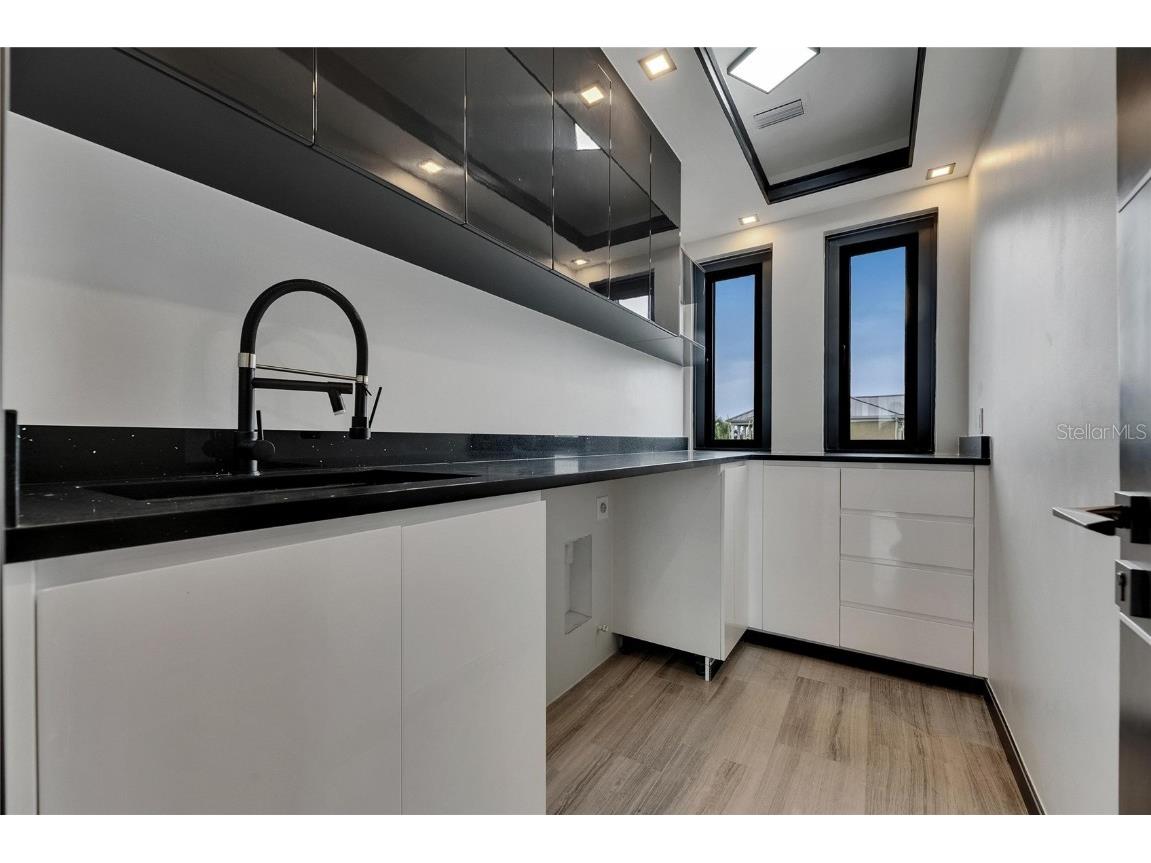 6528 Simone Shores Circle Apollo Beach FL 33572 - ST. CRUEX CANAL TB8392991 image64