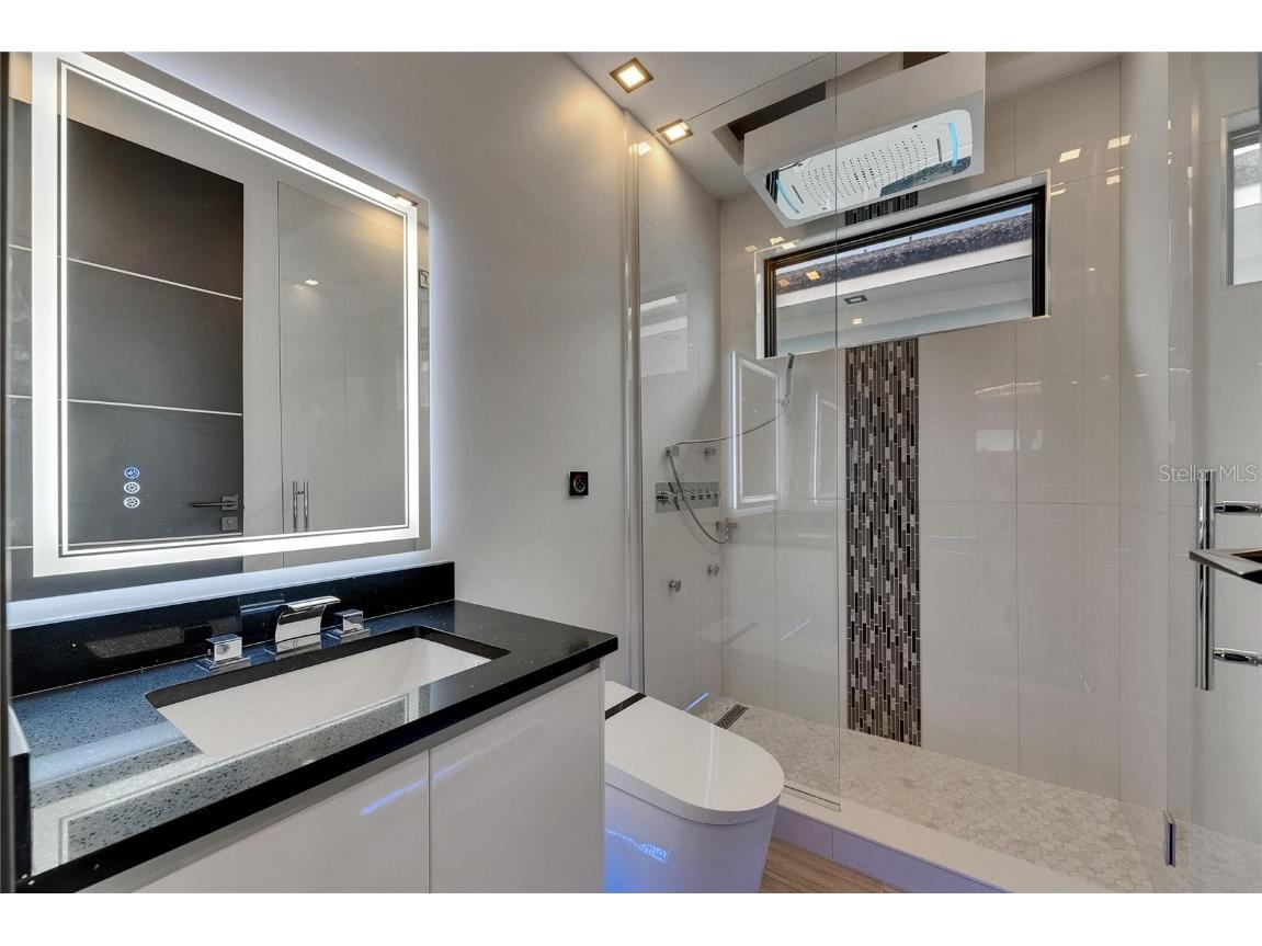 6528 Simone Shores Circle Apollo Beach FL 33572 - ST. CRUEX CANAL TB8392991 image67