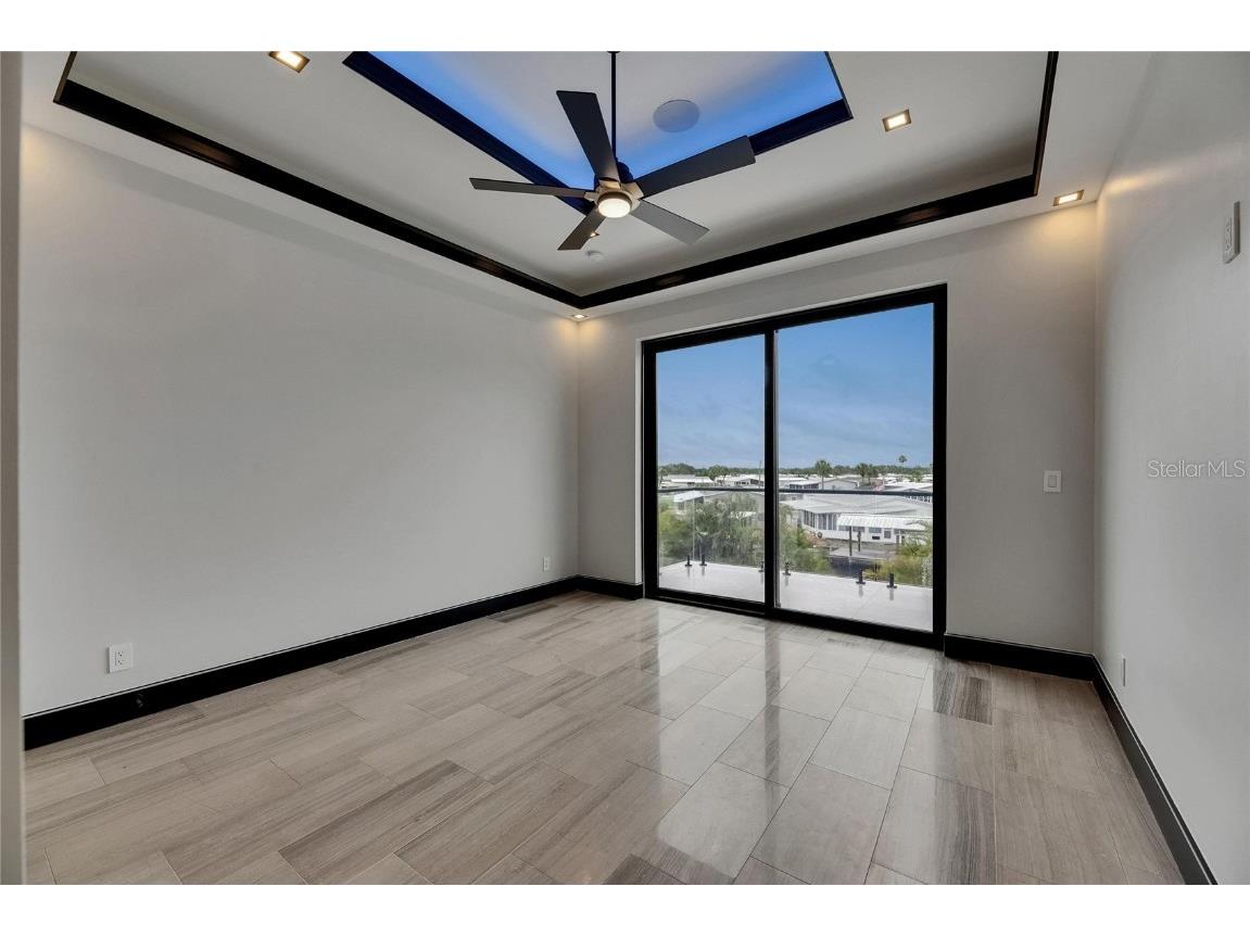 6528 Simone Shores Circle Apollo Beach FL 33572 - ST. CRUEX CANAL TB8392991 image75