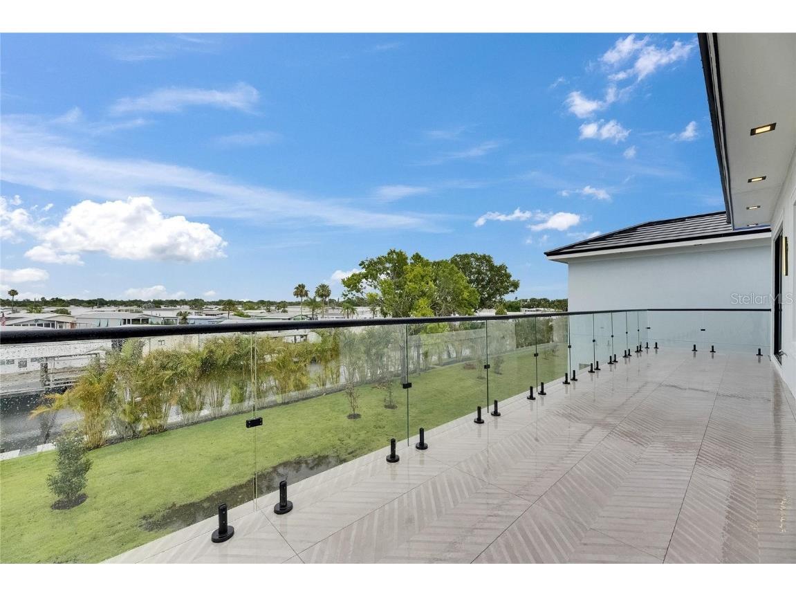 6528 Simone Shores Circle Apollo Beach FL 33572 - ST. CRUEX CANAL TB8392991 image77